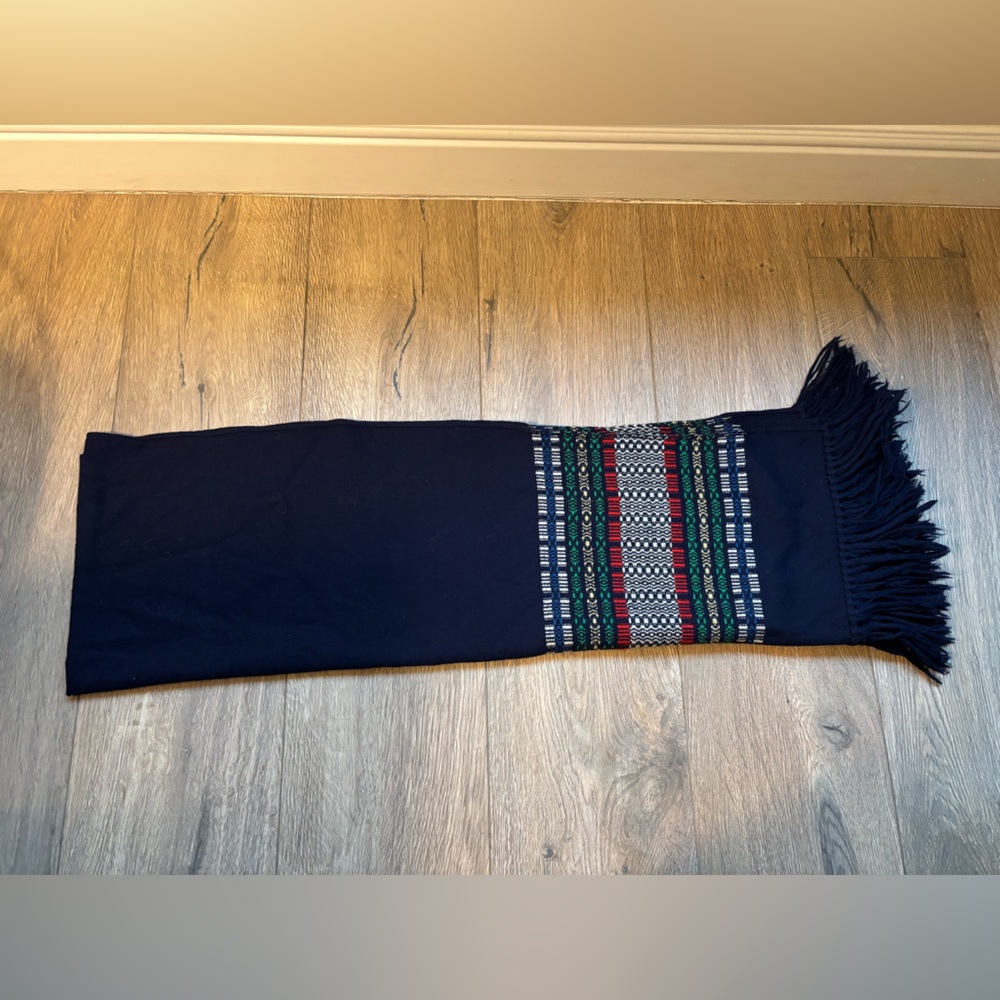 Wool Navy Patterned Scarf Wrap Handmade Fringe Cozy Winter Hygge Oversized - Picture 5 of 8